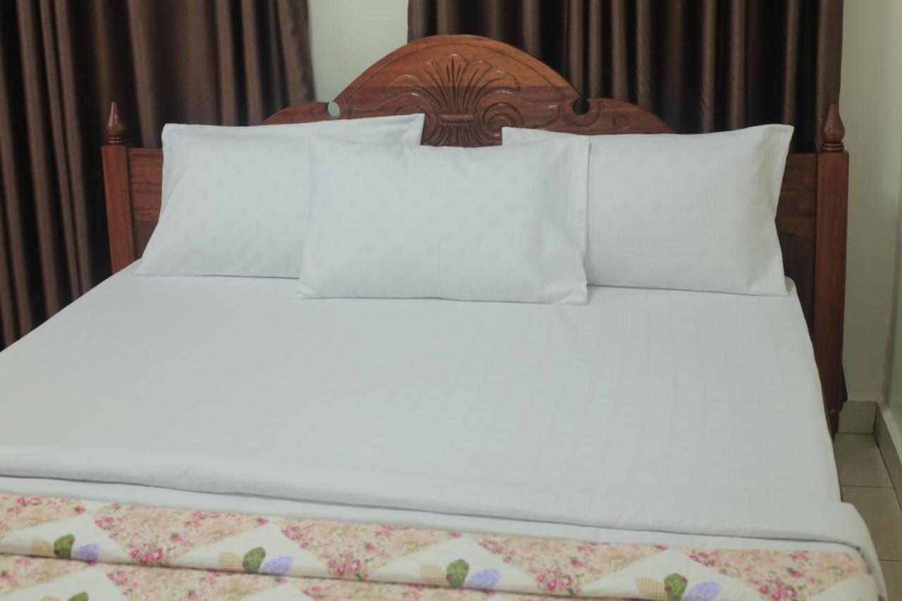 Corina K Guest House คิกาลี ภายนอก รูปภาพ